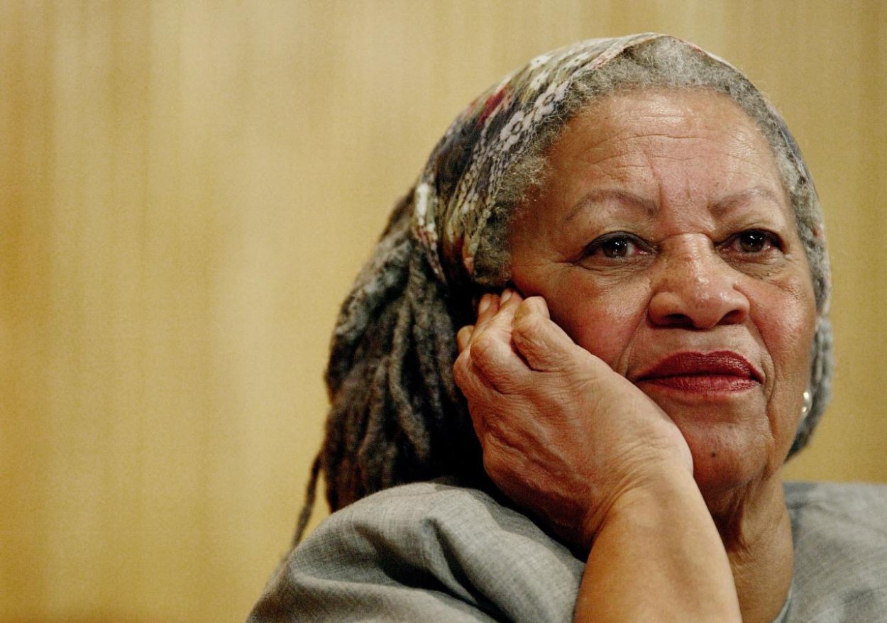 Zomrela laureátka Nobelovej ceny za literatúru Toni Morrisonová 