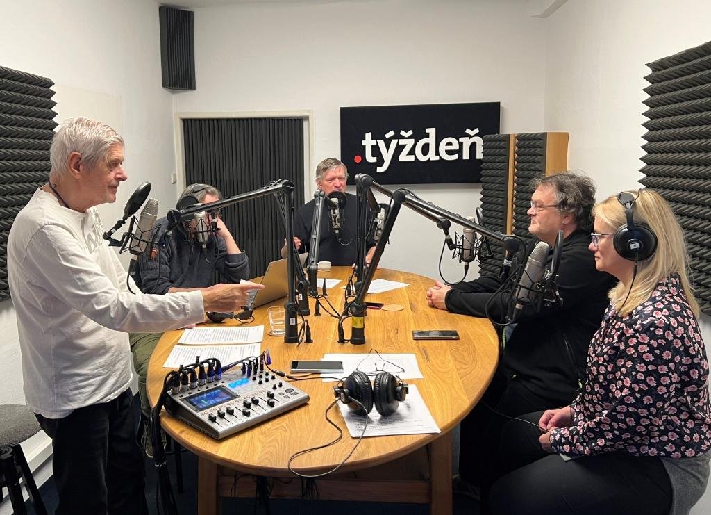 Týždeň s .týždňom: Pripravuje Fico občanov na odchod z EÚ a NATO? Rusko straší atómovými zbraňami, ale báť sa netreba