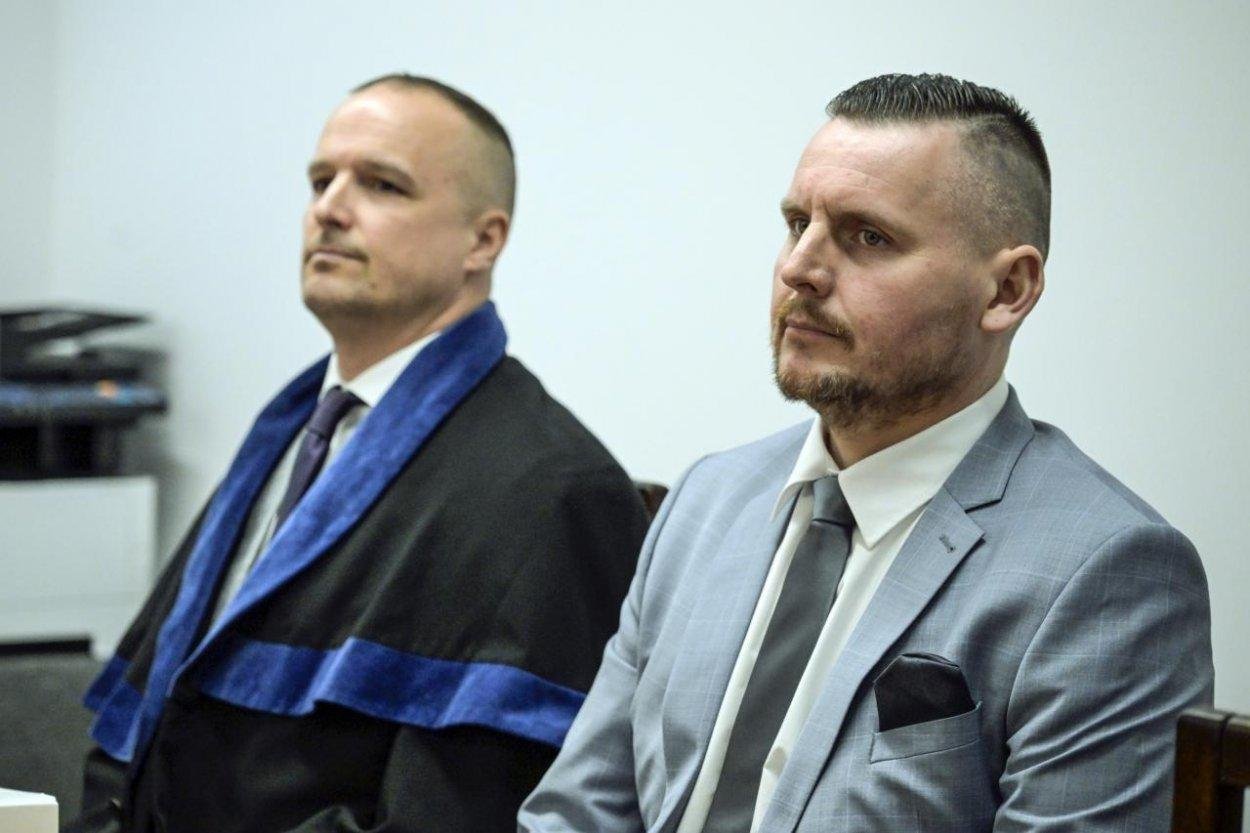 Prokurátor podal obžalobu na Daniela Bombica pre extrémistickú trestnú činnosť 