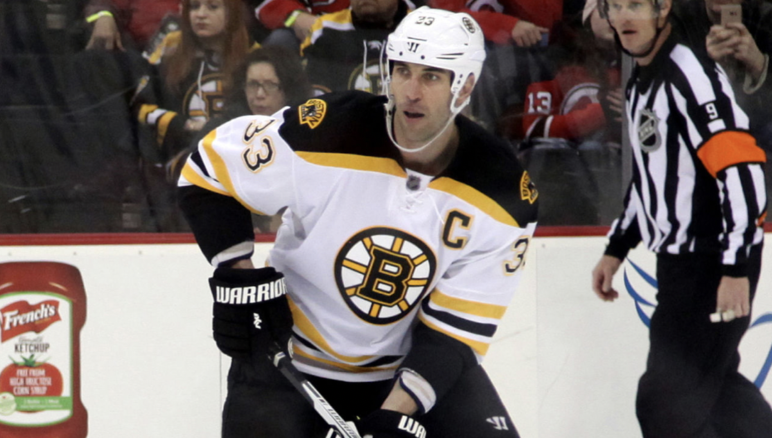 Chára by mohol pokračovať v kariére v Bostone alebo v tímoch z New Yorku