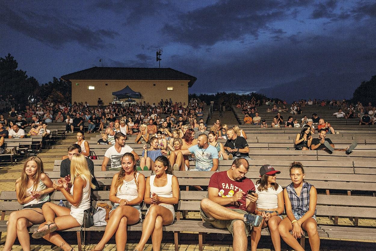 A vraj sú amfiteátre prežitok
