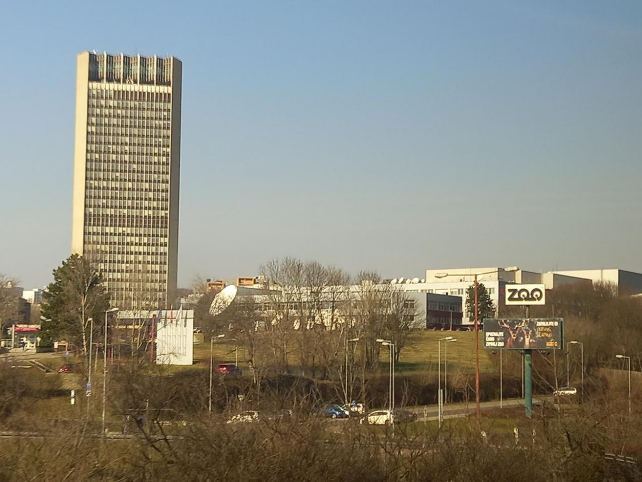 Novým povereným riaditeľom Slovenskej televízie je Peter Begányi