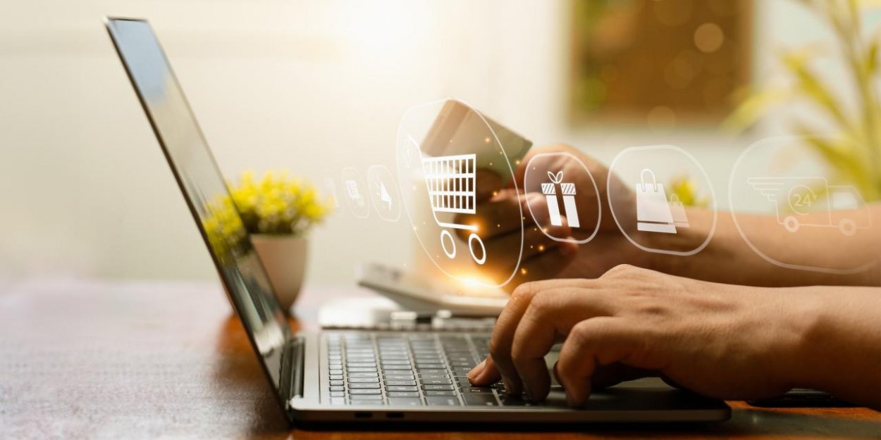 Allegro zvládlo predvianočný maratón: 99,5 % zásielok doručilo pred Vianocami načas. Január prináša výpredaje aj predsavzatia