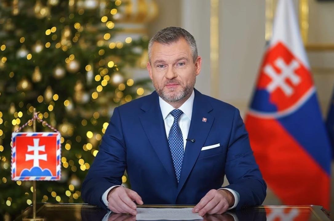 Novoročný príhovor prezidenta: Politici z oboch táborov burcujú ľudí k vypätejším a negatívnejším emóciám