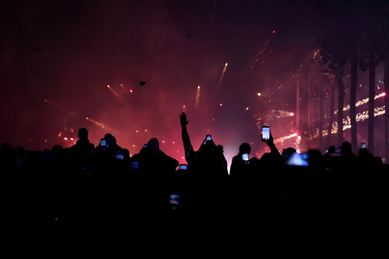 Protesty v niekoľkých európskych krajinách sprevádzali nepokoje a zásahy polície