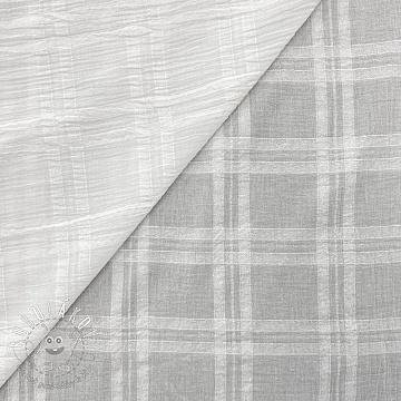 Nielen studený nápoj, ale aj vhodné oblečenie vás môže v horúce dni príjemne schladiť