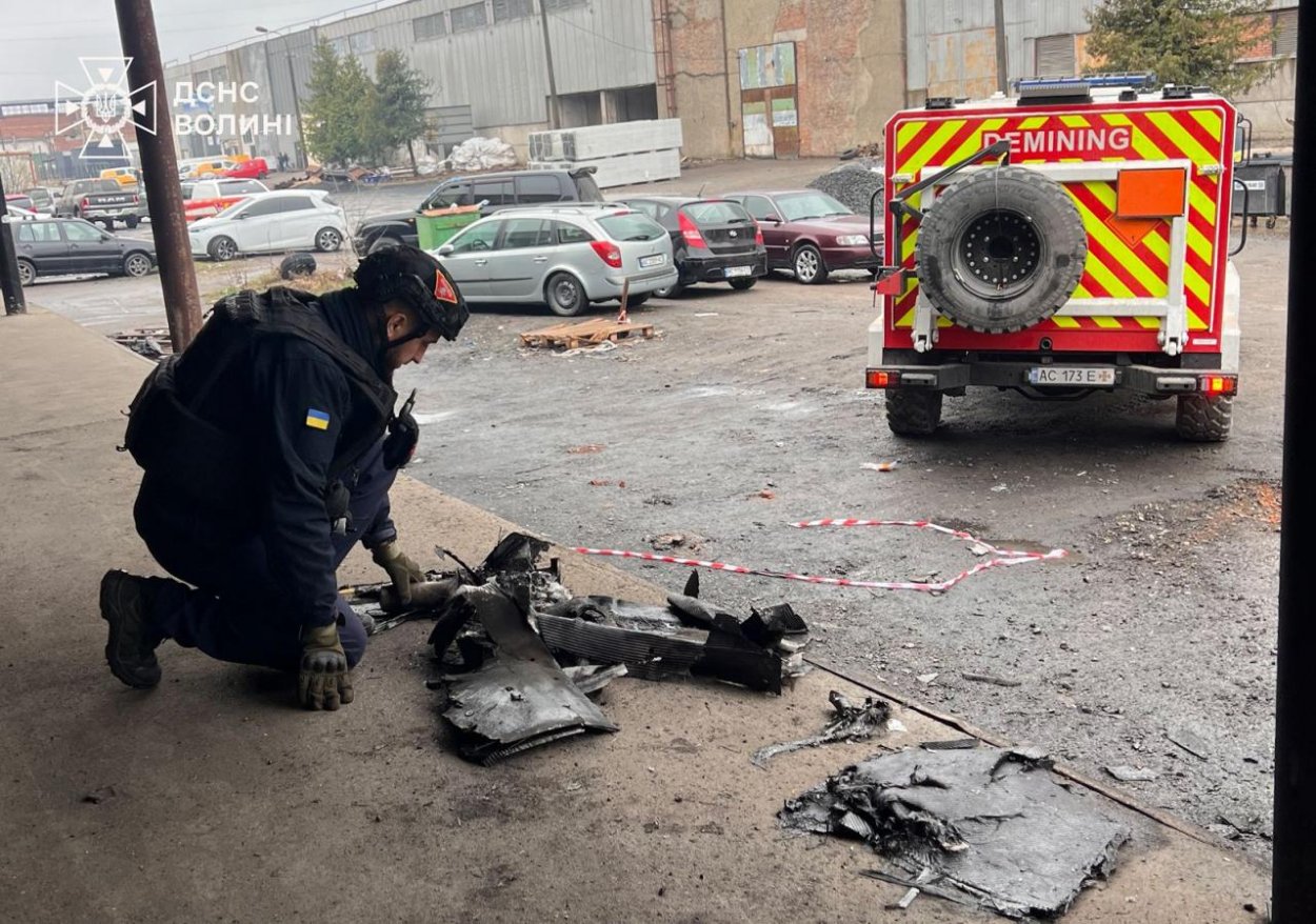 Ukrajina ONLINE: Ruské drony v stredu zabili najmenej päť ľudí. Moskva oznámila dobytie celej Luhanskej oblasti