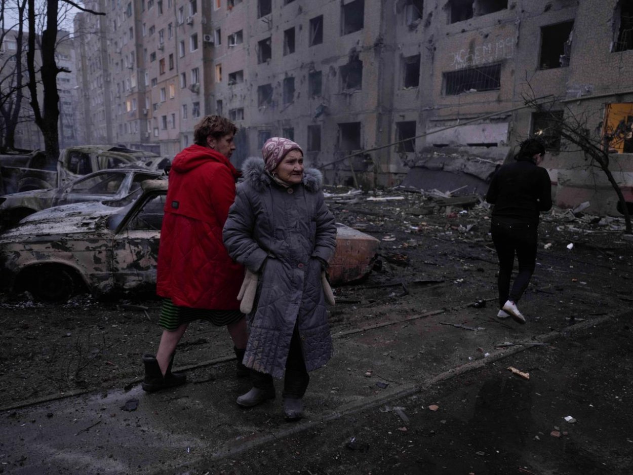 Ukrajina ONLINE: Pri ruských útokoch na východe krajiny zahynuli matka s dcérou​