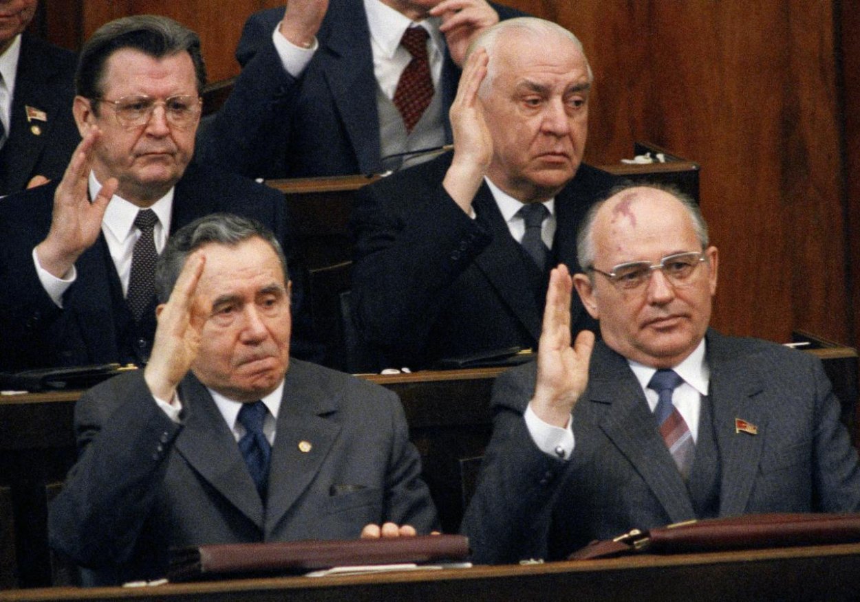 Gorbačov zachraňoval stratenú kauzu