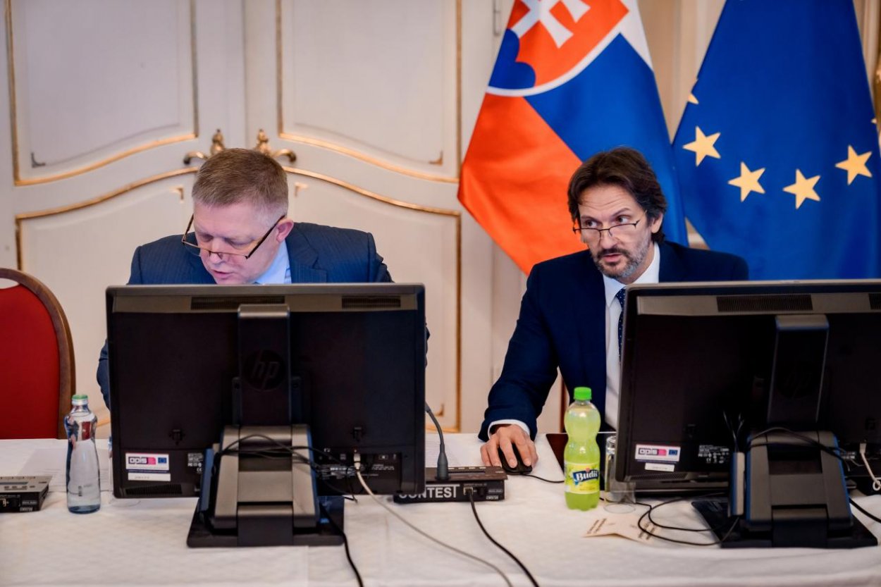 Juraj Krúpa reaguje na Kaliňáka: Automaticky odmietať spoločnú európsku obranu je zvláštne