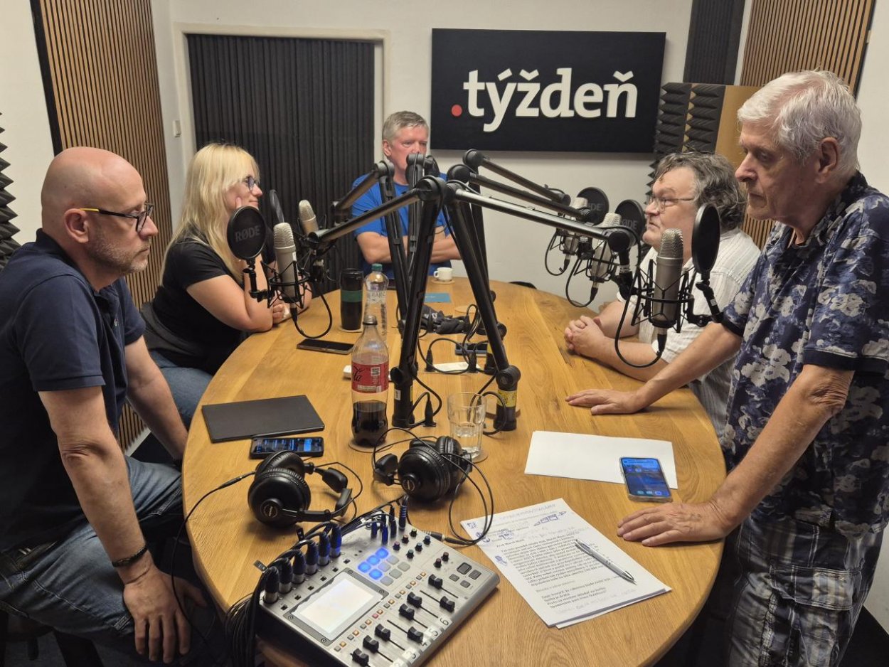 Týždeň s .týždňom: Fico sa smeje, bezpečnostní experti varujú. Čo sa deje so Slovenskom?