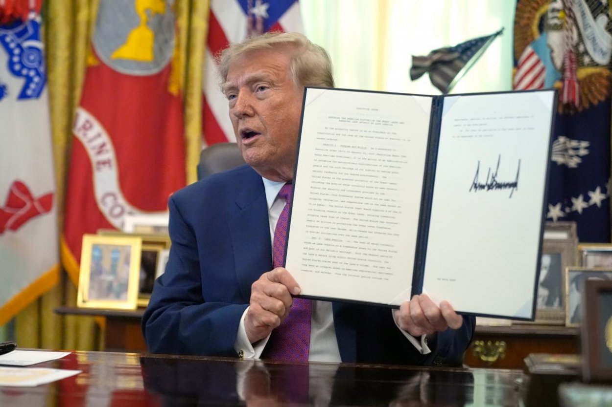 Trump nariadil premenovať Ontárijské jazero na Americké