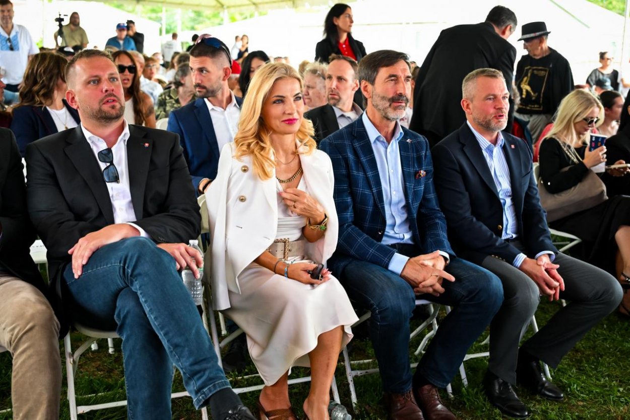 Nadácia Zastavme korupciu podáva sťažnosť v súvislosti s cestou ministerky kultúry Šimkovičovej do USA