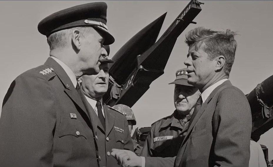 Seriálové a filmové tipy: Studená vojna očami dneška, Taylor Swift aj Abraham Lincoln