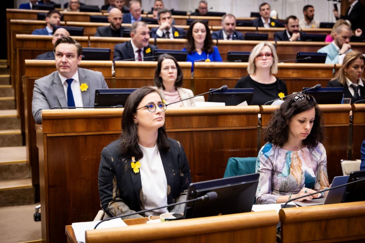 Mesterová z PS: Fico vyslal jasný signál vojnovému agresorovi o slabosti, dezinterpretuje článok 5