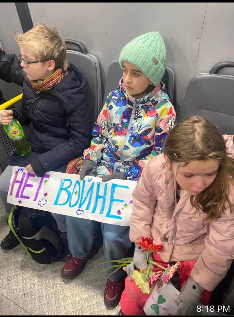 Rusko: Žiaci v školách sa budú učiť, že vojna na Ukrajine je „nevyhnutnosť“