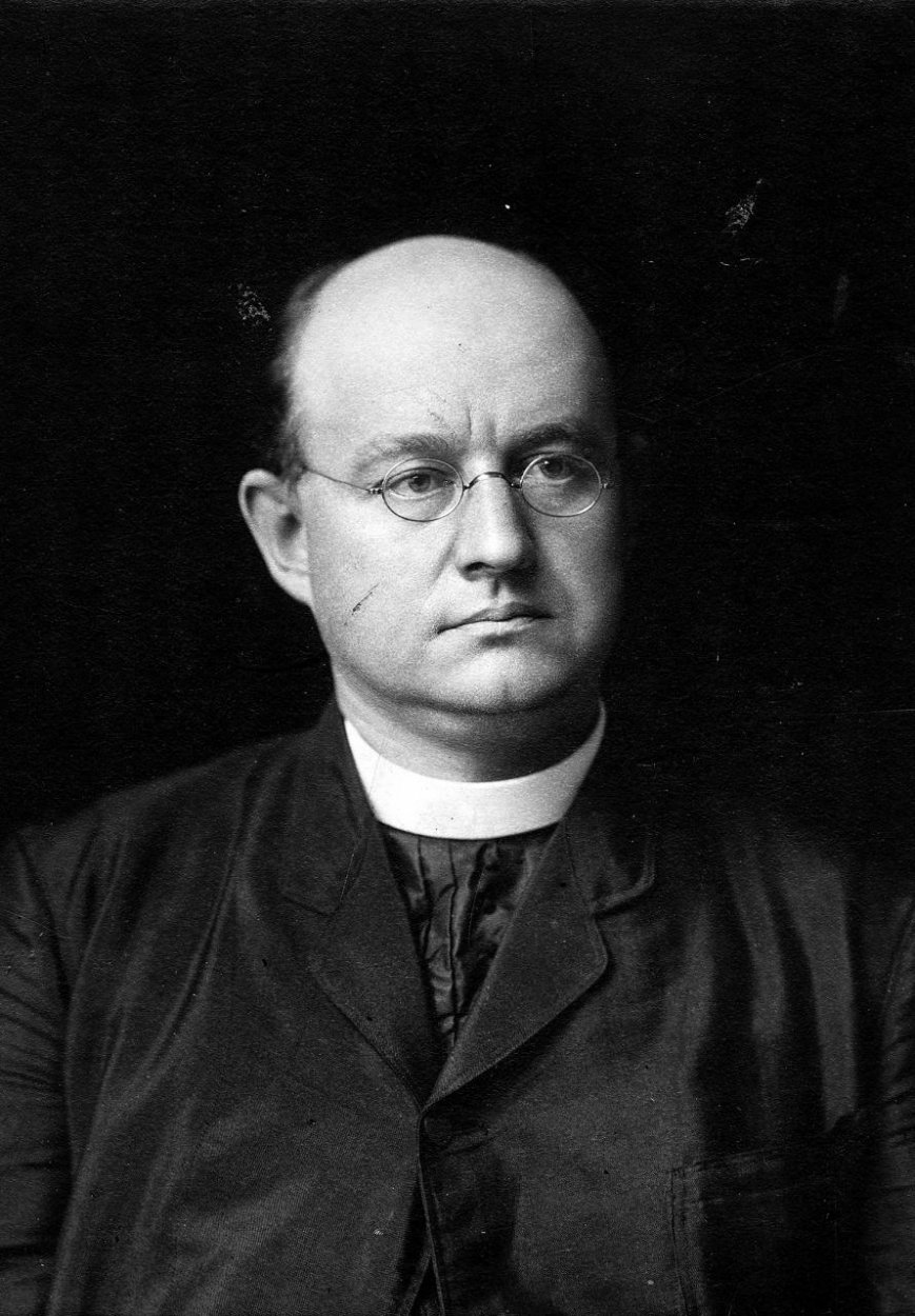 Nedocenený režimom, nedocenený Nobelovou komisiou