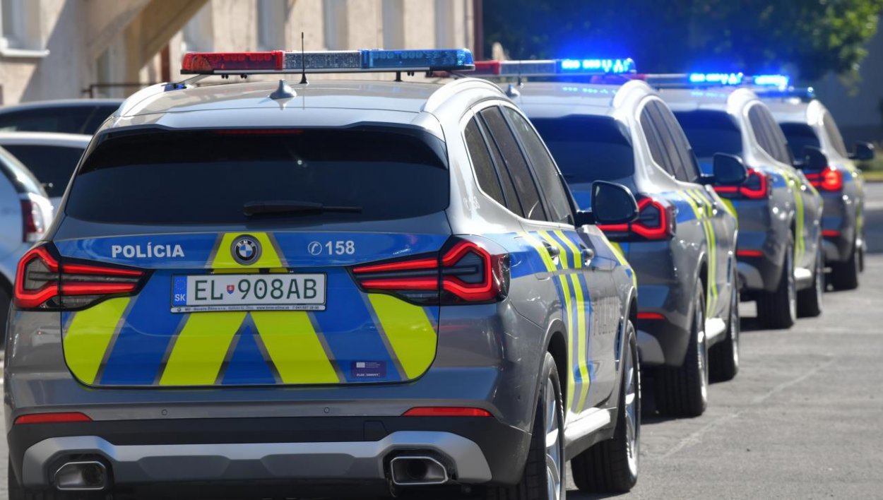 Policajný zbor zvýši svoju prítomnosť v okolí škôl