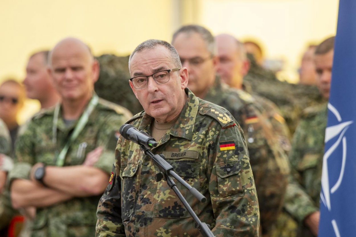 Veliteľ Bundeswehru: Záujem o vojenskú službu prudko vzrástol