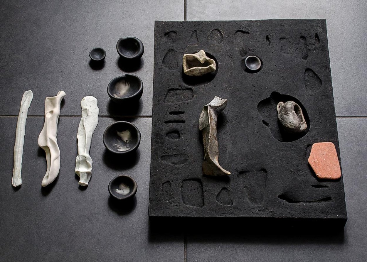 ﻿Ukazovať a odkazovať