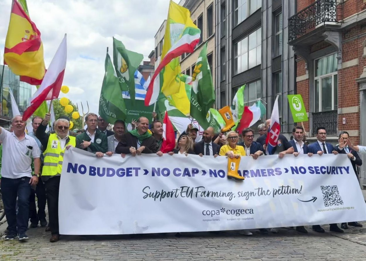 Slovenskí farmári odmietajú zmeny v eurofondoch, varujú pred ohrozením potravinovej bezpečnosti