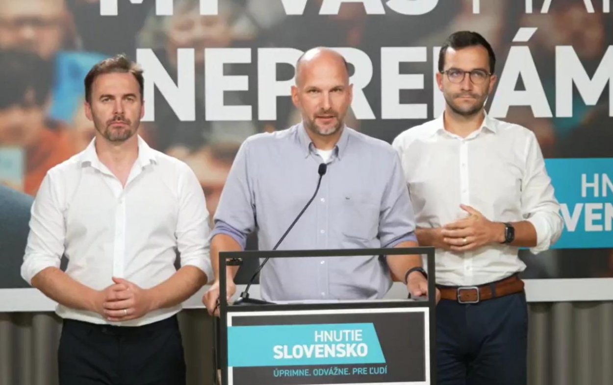 Grendel: Zákazku Ústrednej vojenskej nemocnice v Ružomberku dostala firma blízka bödörovcom