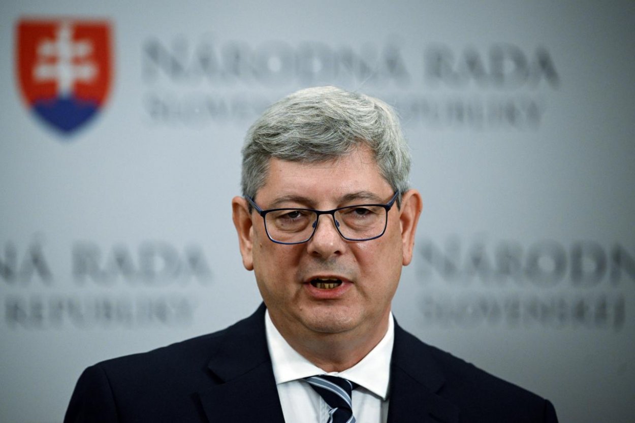 Podľa Úradu na ochranu osobných údajov by citlivé údaje v obchodnom registri mali byť anonymizované, úrad začal konanie