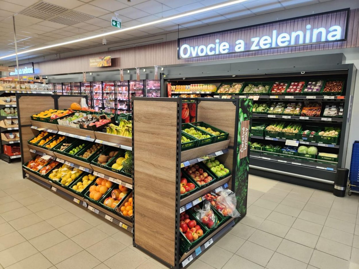 Tesco v októbri zmodernizovalo ďalšie predajne a predstavilo Expresy novej generácie 