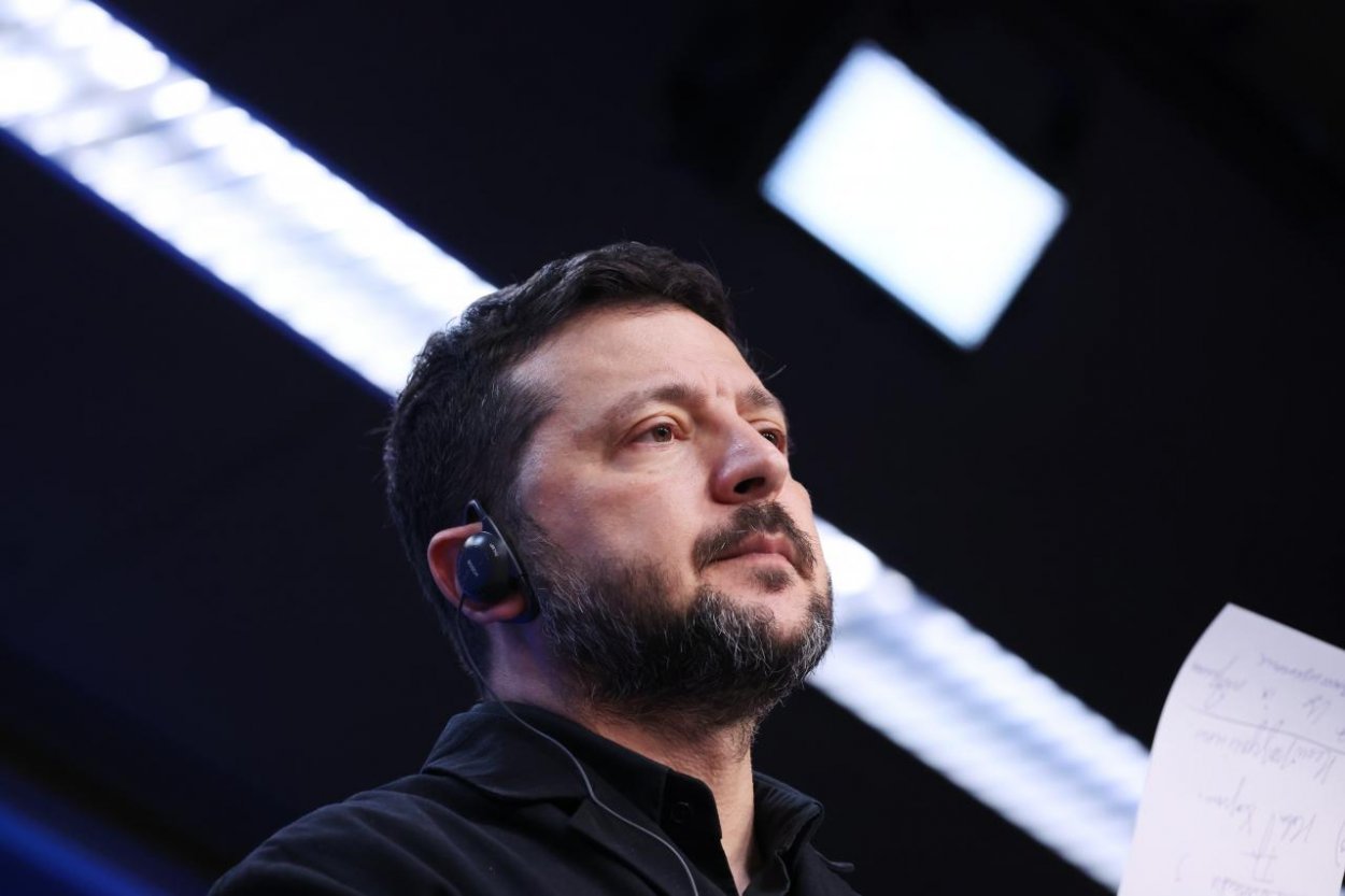 Zelenskyj vyzval na zmrazenie frontovej línie a rokovania
