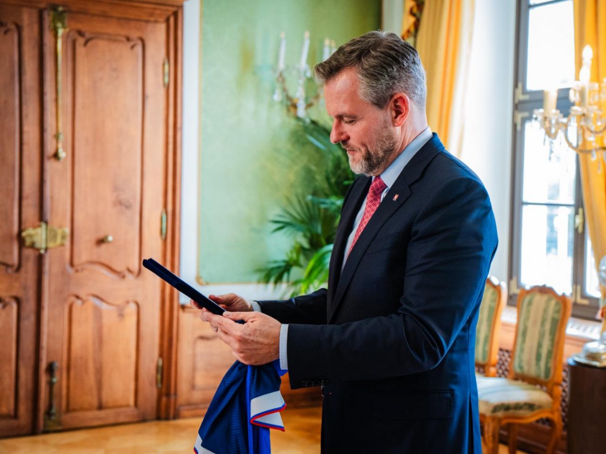 Generálna prokuratúra preskúma nečinnosť Ministerstva vnútra pri Pellegriniho kampani