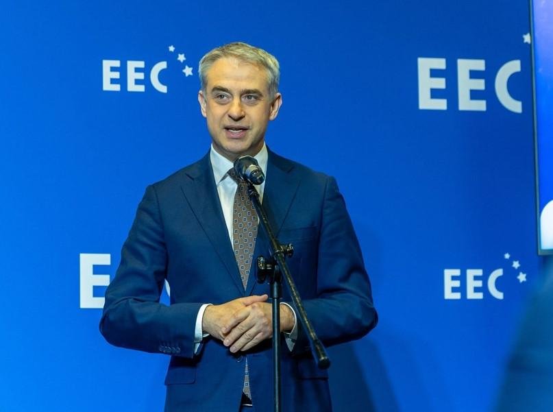 Poľsko kritizuje Muskov Starlink za vylúčenie krajiny z európskeho roamingu