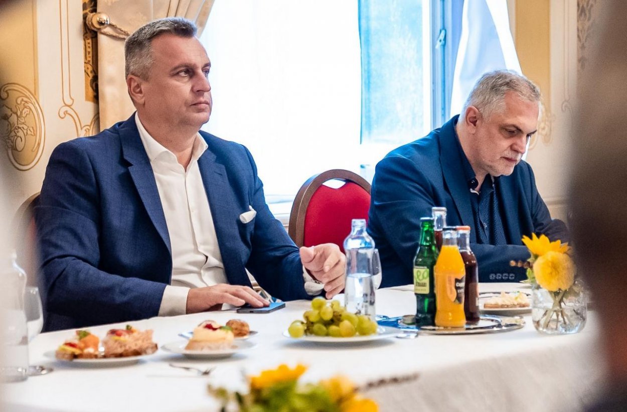 SNS predčasné voľby nechce, rozhodnutie je v rukách Smeru