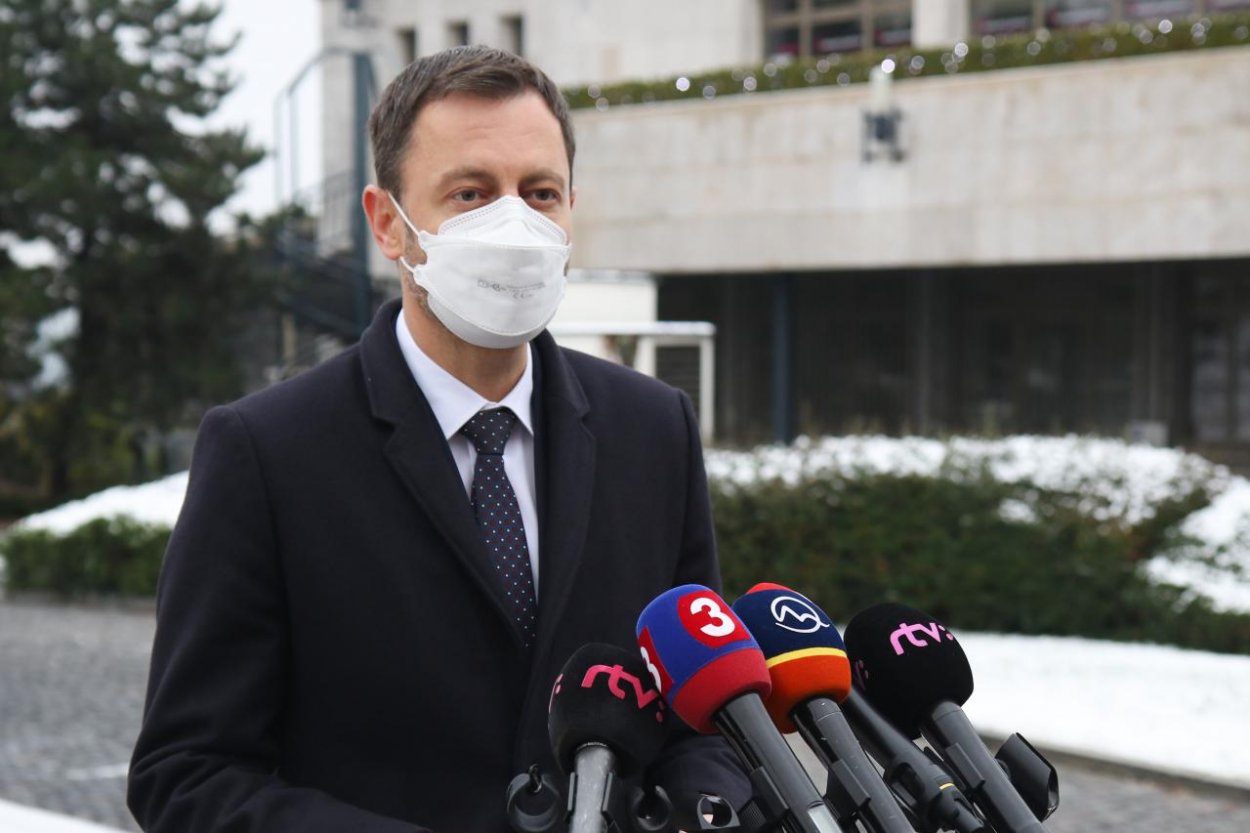 V sobotu sa budú prehodnocovať dáta, ak príde uvoľnenie, tak pre očkovaných