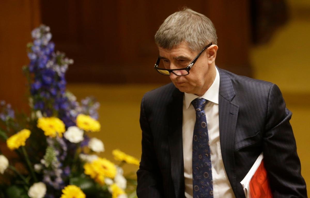 Babiš veze Zemanovi jména ministrů. A díky Pirátům protlačí šéfa sněmovny