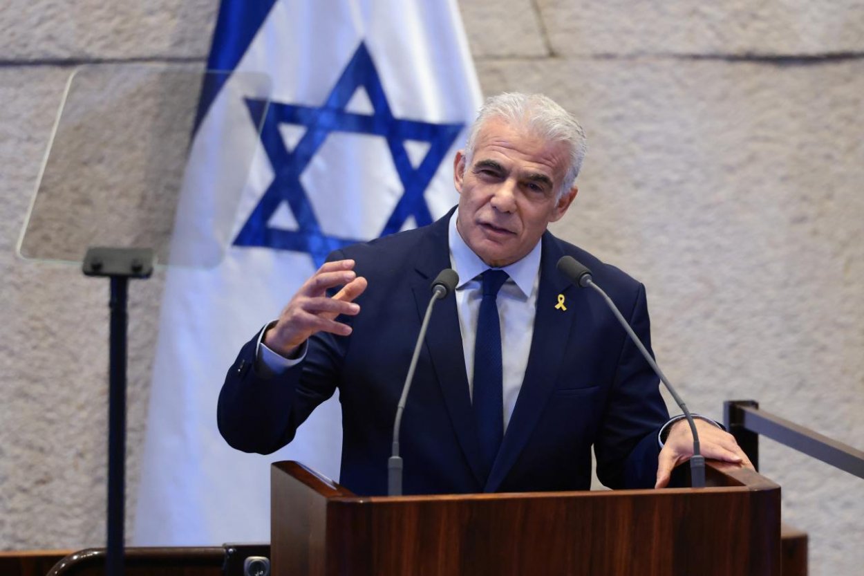 Izrael: Lapid tvrdí, že nedostatok vojakov môže spôsobiť bezpečnostnú katastrofu