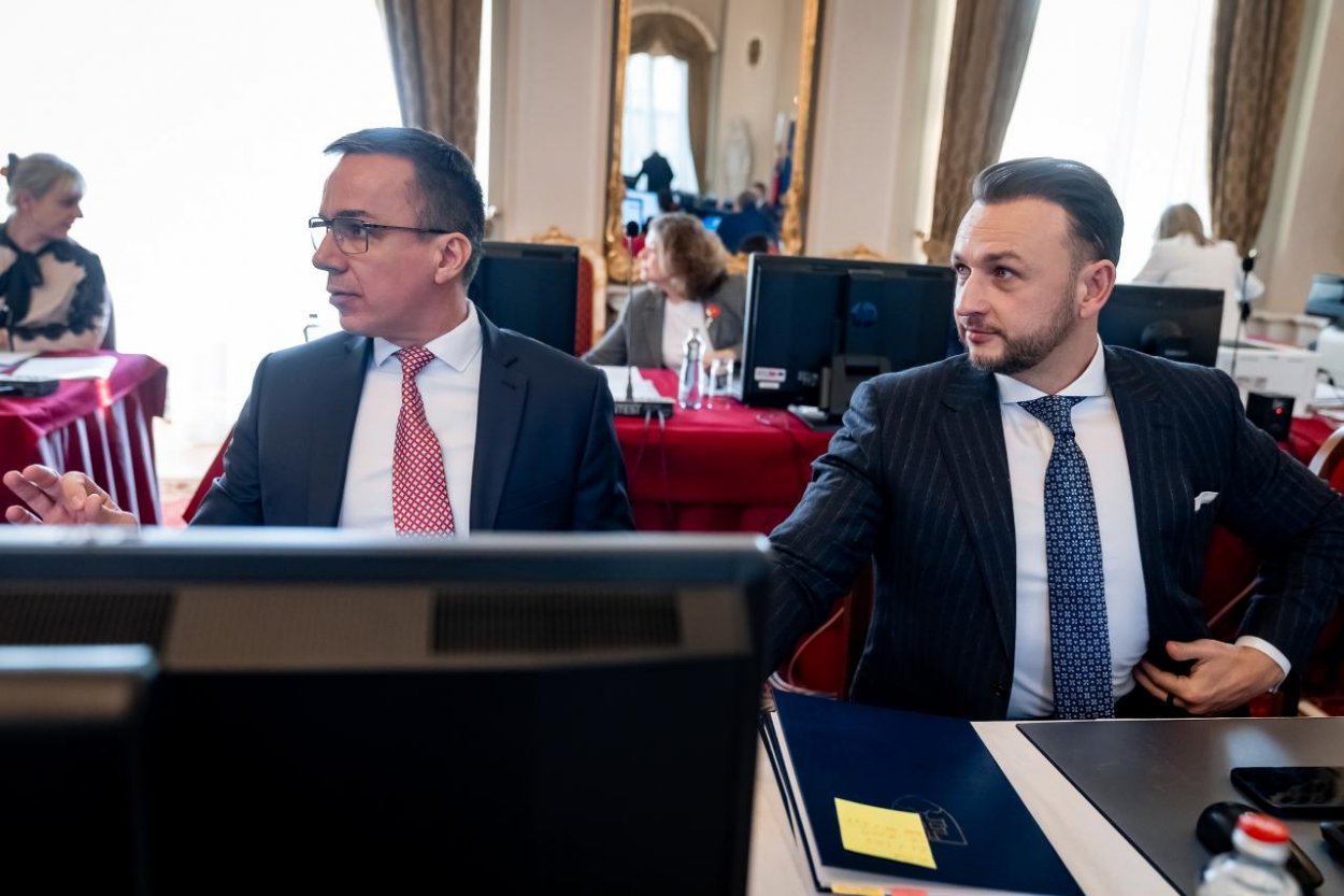 Eštok: Slovensko odsudzuje útok na Irán a je solidárne s krajinami Perzského zálivu