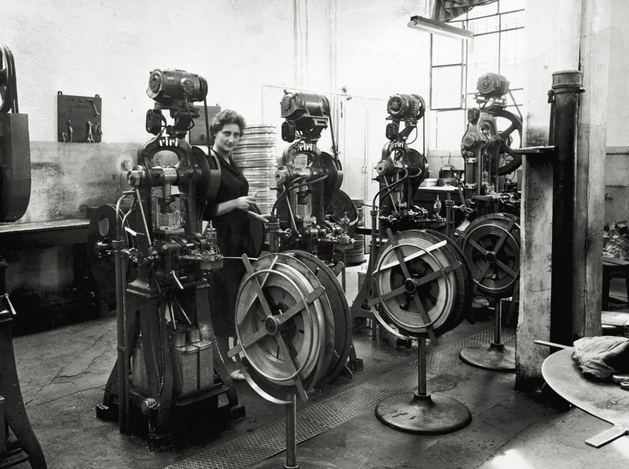 Juraj Petrovič: Automatický kontinuálny zatvárač šiat