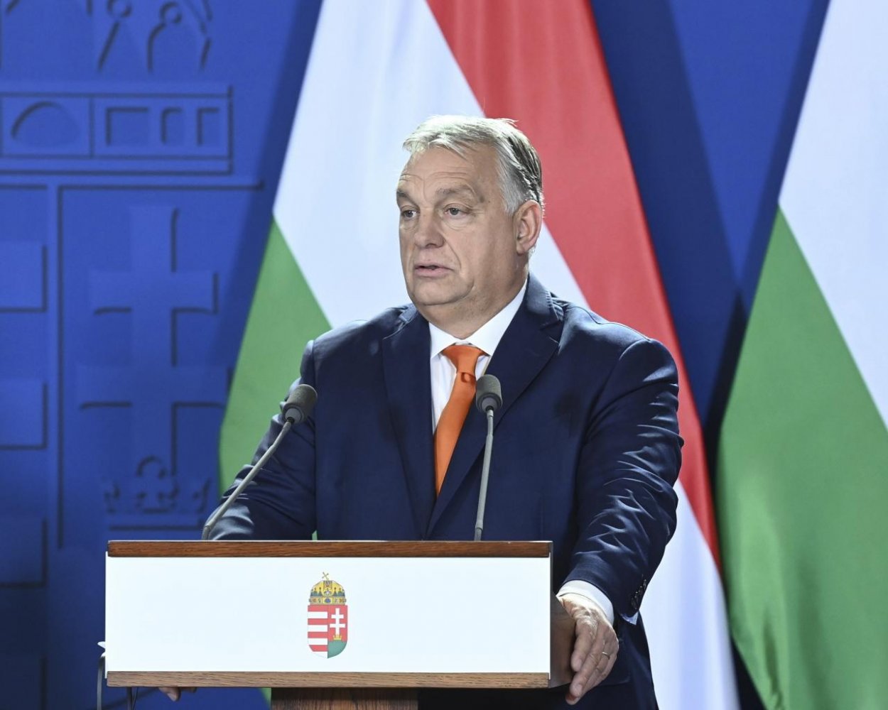 Putin v diskusii s Orbánom odmietol mierové urovnanie konfliktu na Ukrajine