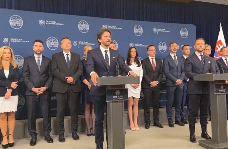 Kaliňák: Stav premiéra je stabilizovaný, stále však nie je mimo ohrozenia života