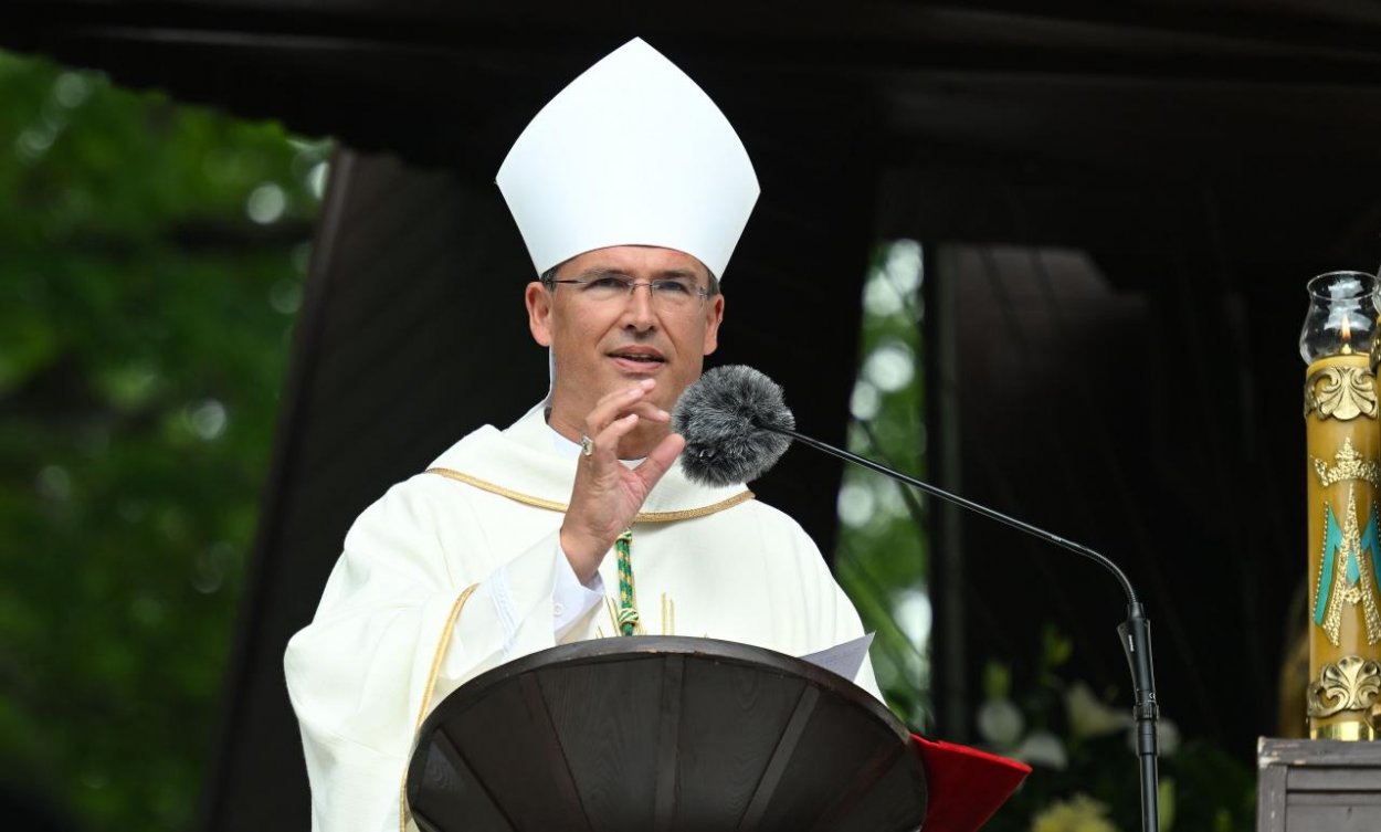 Cieľom nie je vytvárať idealizovaný obraz biskupa J. Vojtaššáka, vyhlásil Trstenský