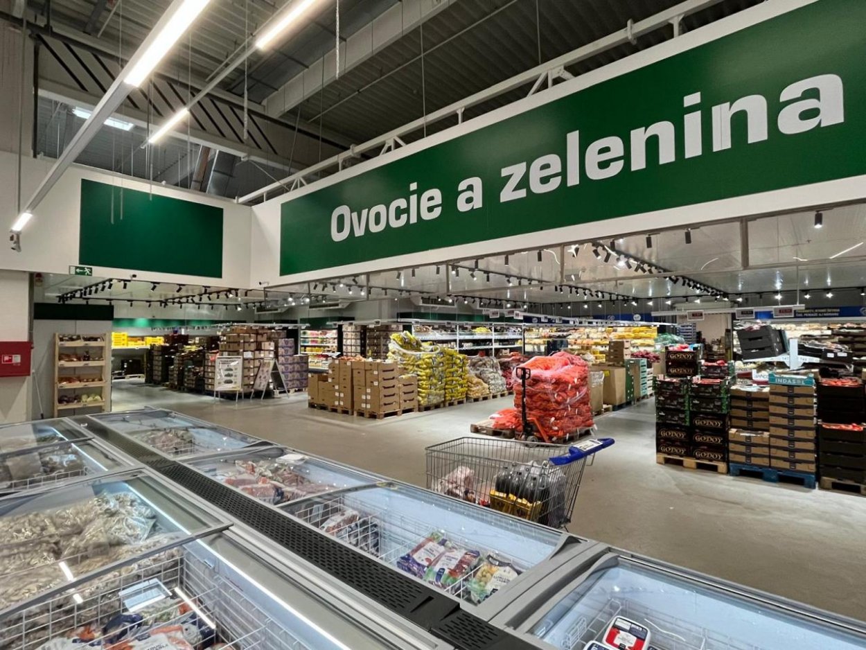 METRO v Devínskej Novej Vsi po veľkej premene: viac komfortu, čerstvosti a moderných riešení pre zákazníkov i životné prostredie