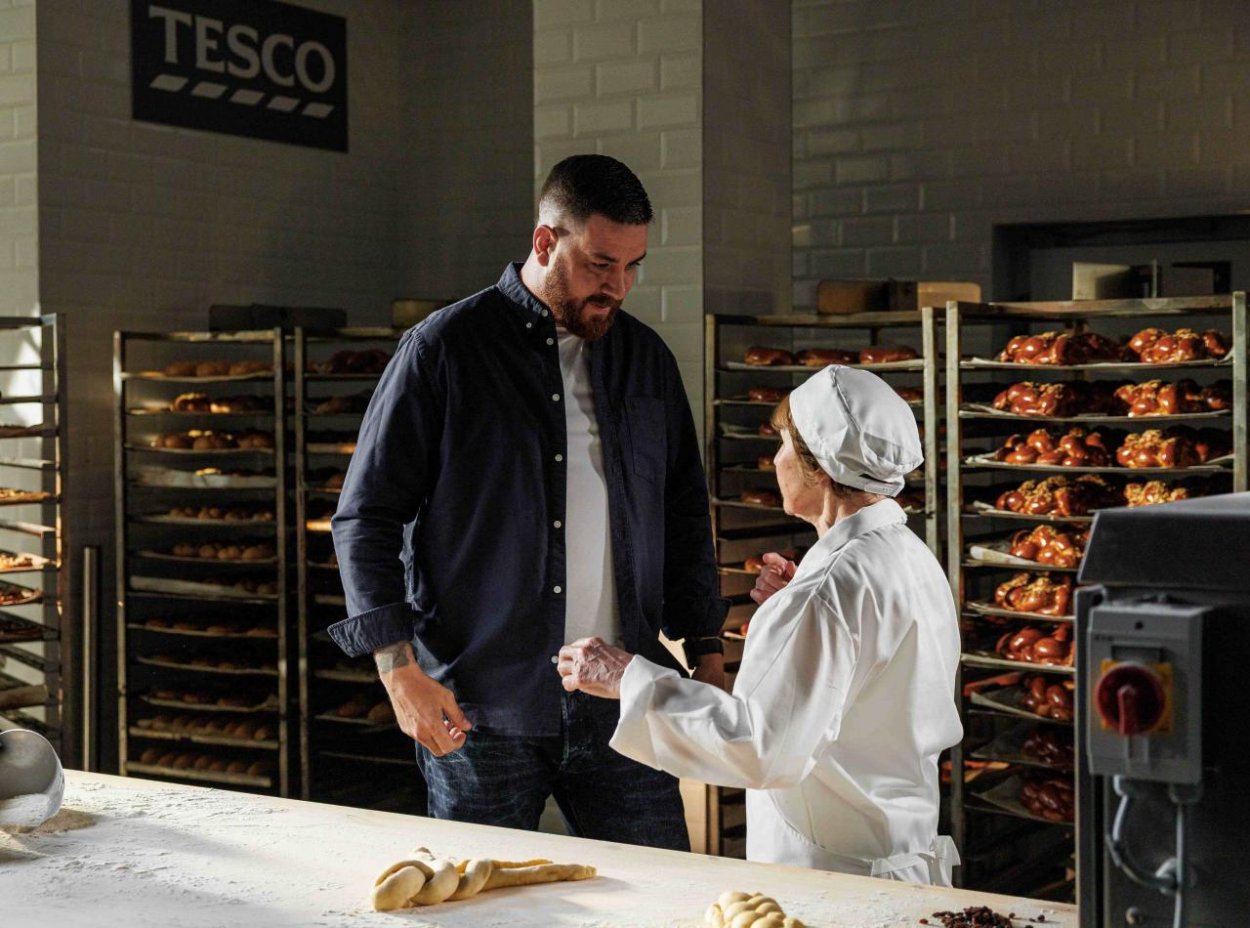 U Martina Nováka chuť rozhoduje: Vlastné pekárne Tesca prinášajú kvalitné a čerstvé pečivo
