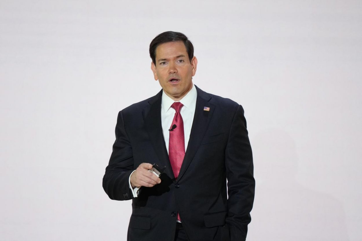 Rubio po neúspešných rokovaniach nariadil iránskej delegácií opustiť USA