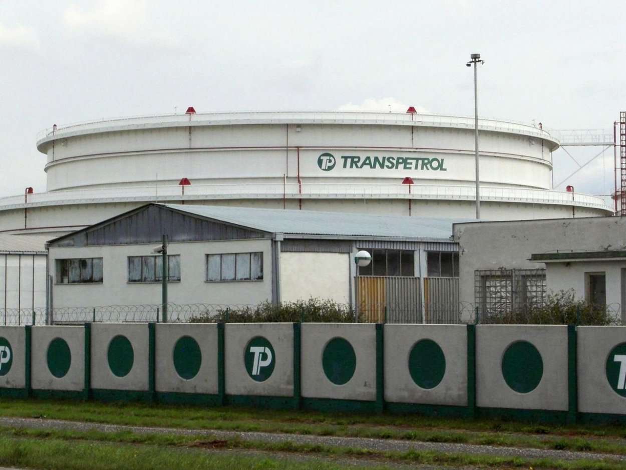 Udalosť dňa: Ropná núdza na Slovensku?