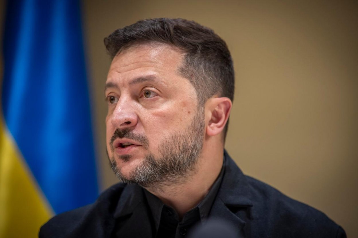 Ukrajina zintenzívni útoky na ruské ropné rafinérie, uviedol Zelenskyj pre Reuters