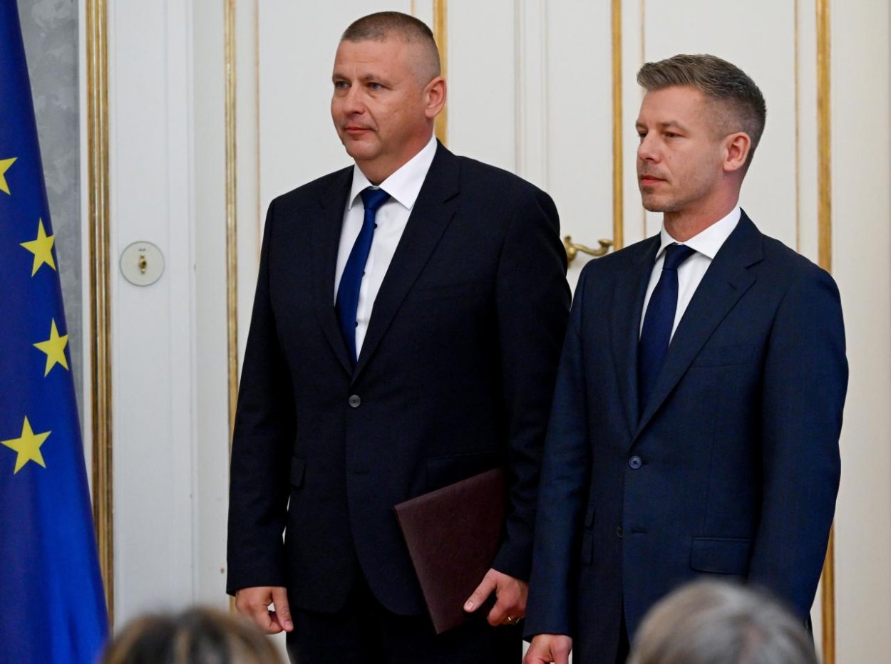 Maďarsko: Nový minister obrany sľubuje obnovu dôvery v NATO a tvrdší postoj voči Rusku