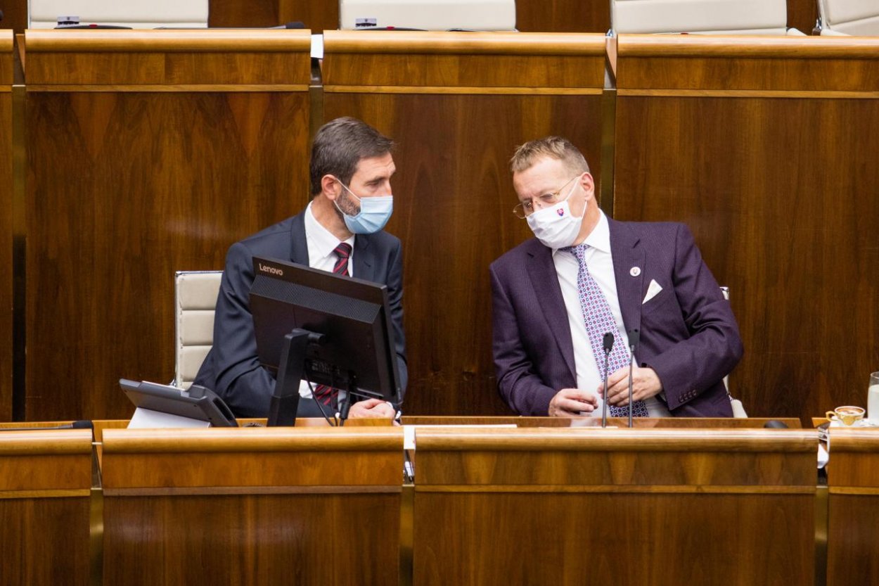 Národná rada schválila zákon o disciplinárnom súdnom poriadku