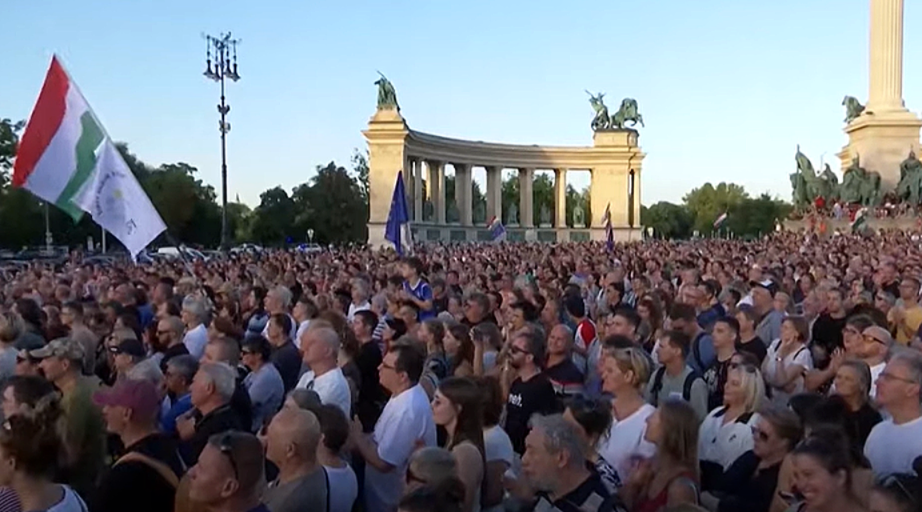 V Budapešti demonštrovali proti klamlivým mediálnym kampaniam vlády