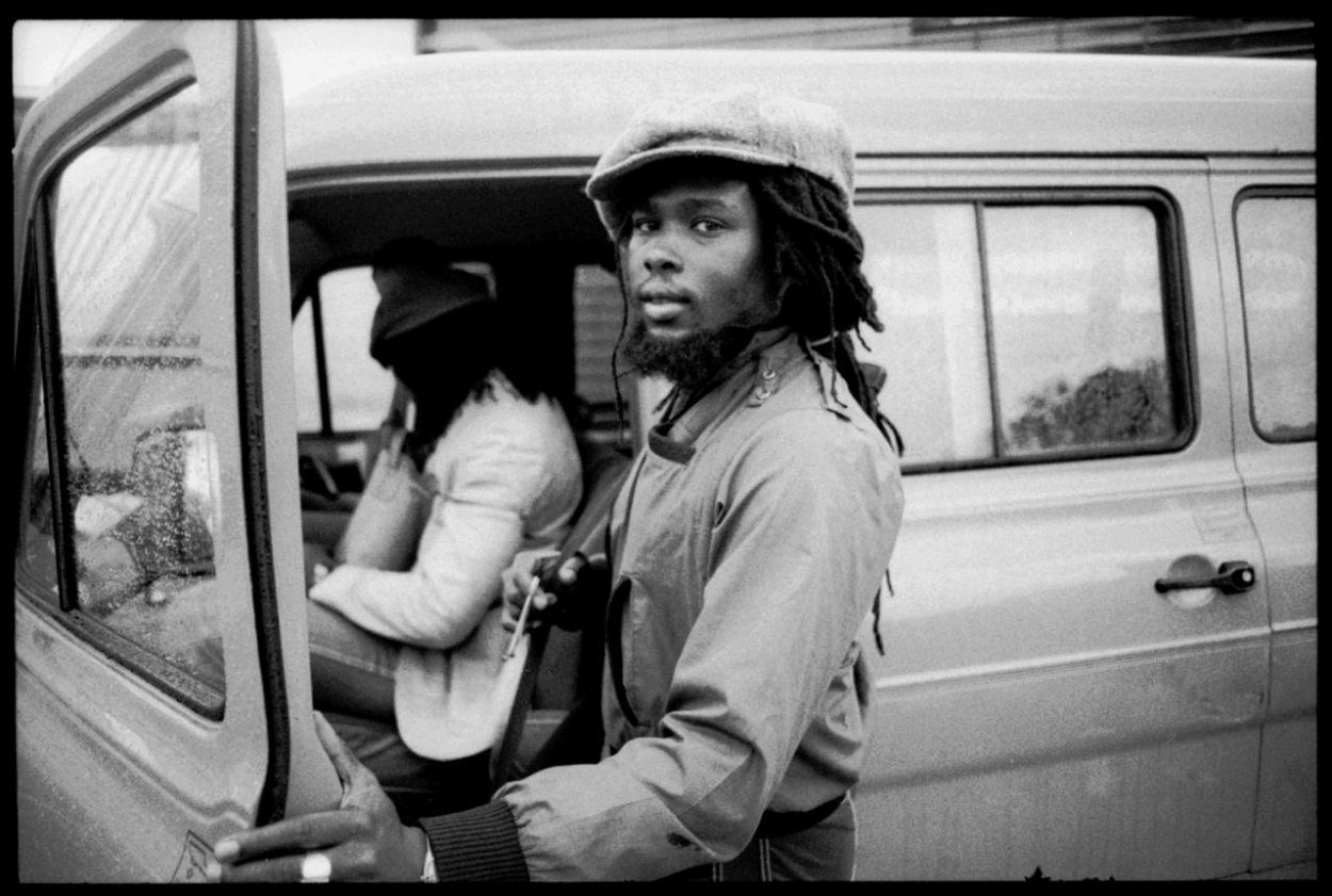 Groove na dvoch tónoch: Jamajské basové linky osireli 