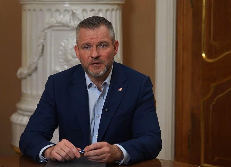 Prezident sa počas roka venoval 113 zákonom, podpísal 107 z nich